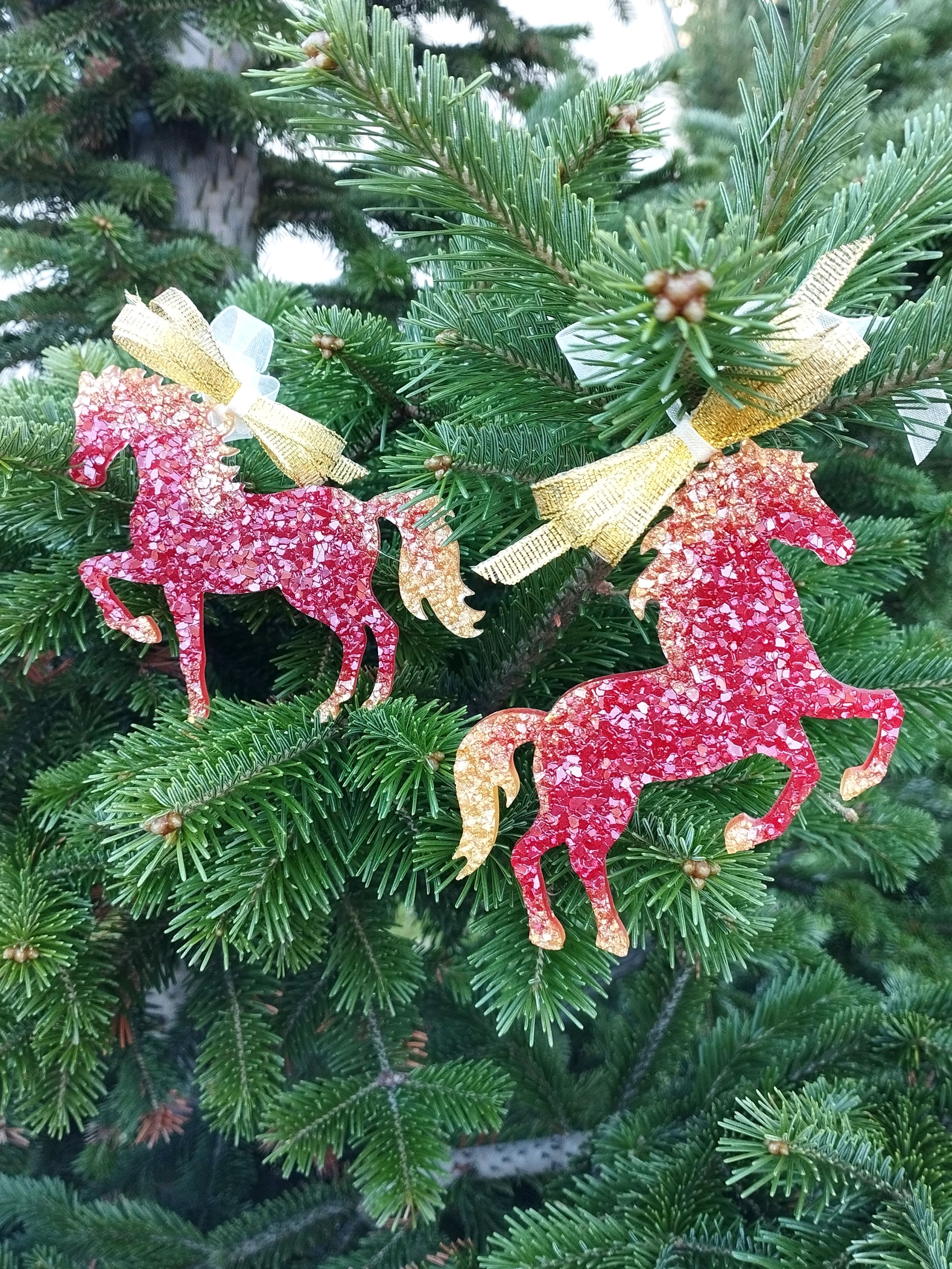 Елочнаяигрушка,символ2026года/Лошадь"Кристал"-2шт./Эпоксиднаясмола,ручнаяработа